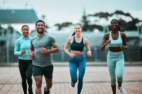 Achieving the Perfect Tone: How Often Should You Exercise for Results? 3 image of man and 3 women doing cardio exercise Nazeing to help tone and remove fat from the body.
